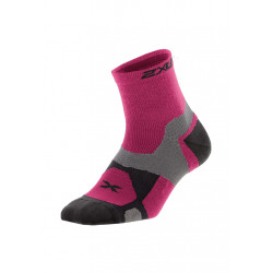 2XU Winter Long Range VECTR Sock - Chaussettes running pour Femme - Rose